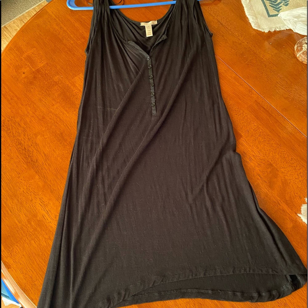 Sleeveless, Sheer Black Rayon Tunic Tee from Ambiance Apparel Size M